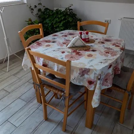 Studio Apartmani 