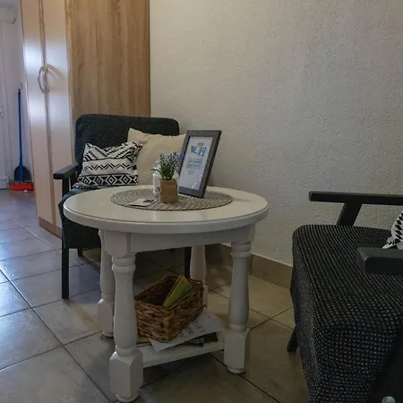 Studio Apartmani 