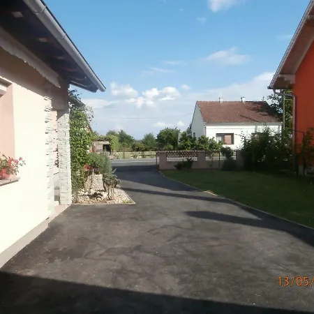 Studio Apartmani 